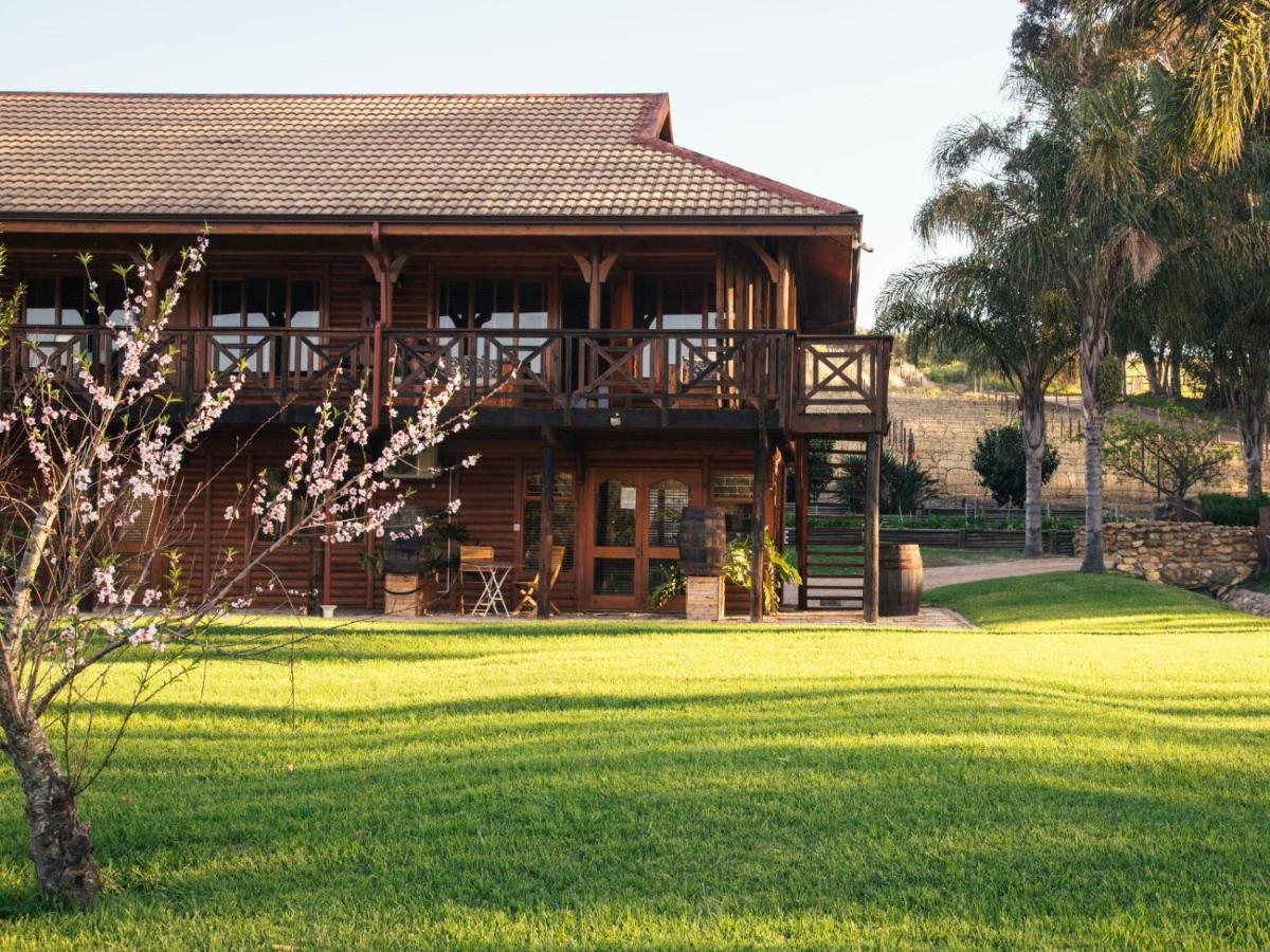 The Log Cabin Lodge 斯泰伦博斯 外观 照片